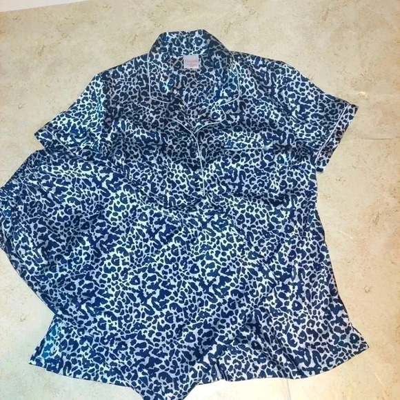 Enchanting Other - Enchanting Women's Blue Animal Print 2 Peice Pajamas Lounge Set Medium